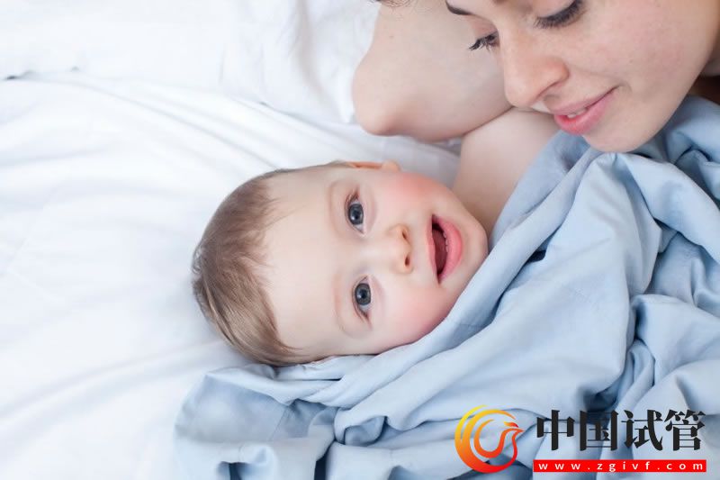 三代试管婴儿 郑州供卵试管婴儿包生男孩15万够吗?附 河南供卵试管费用一览(图1)