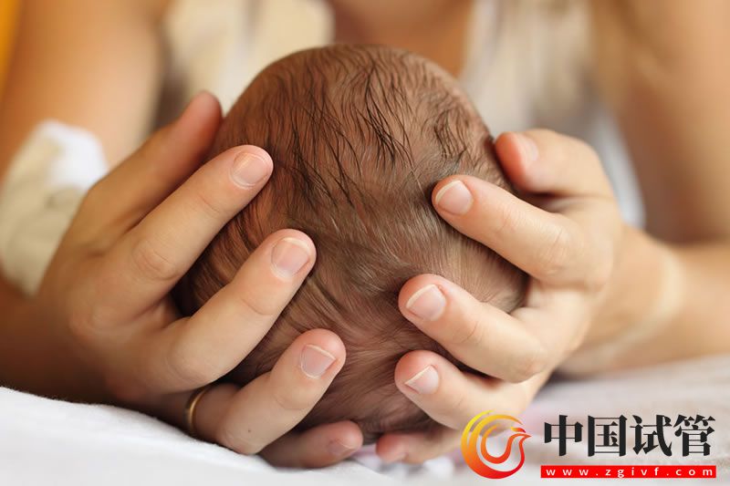 伟德BETVlCTOR的下载方式 在美国做试管婴儿的价格是多少,需要20万吗(图1)