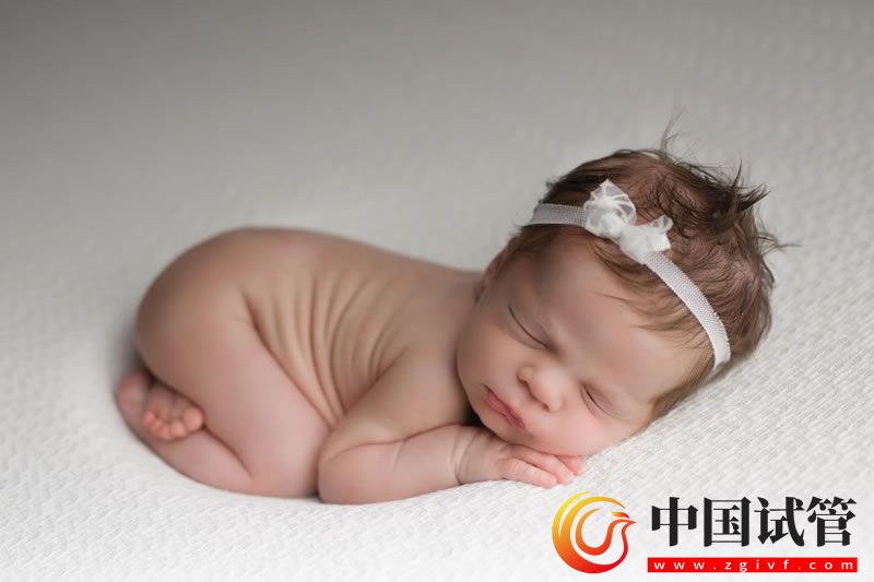 伟德BETVlCTOR的下载方式 44岁高龄做试管婴儿的成功率有多大?(图1)